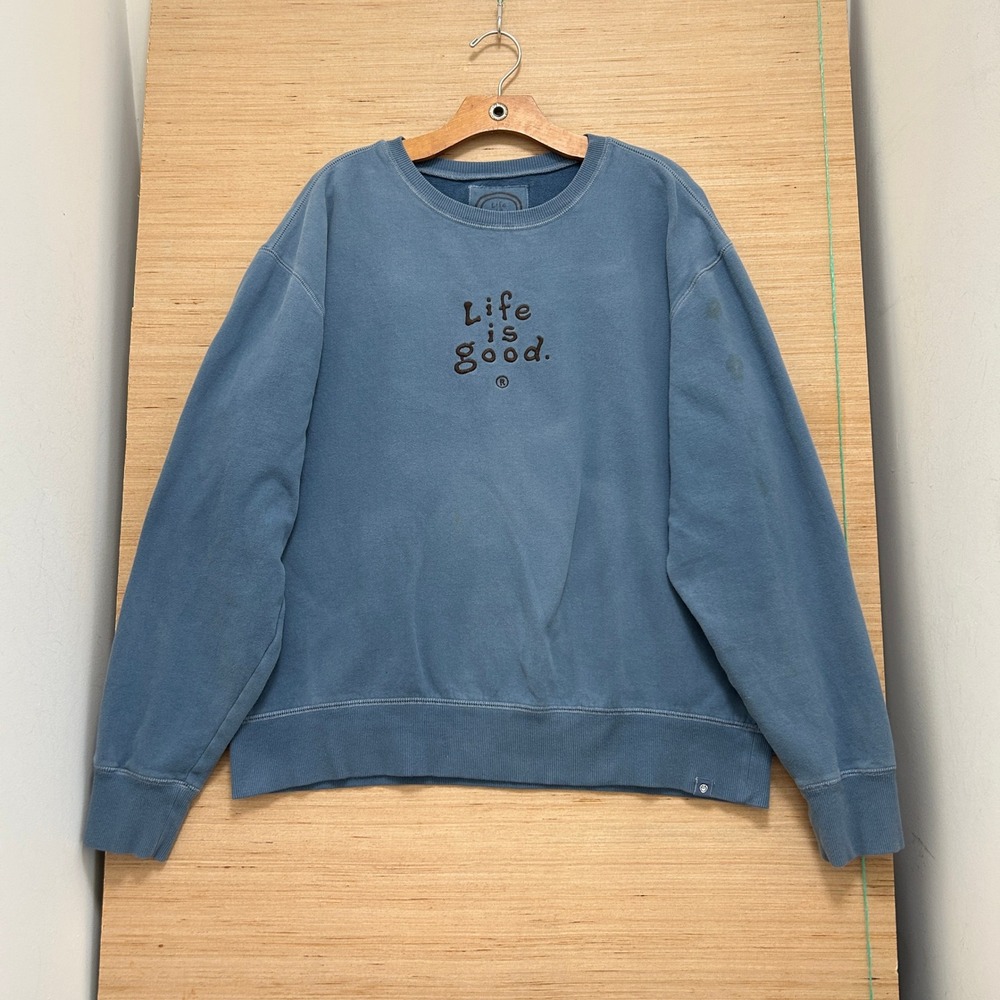 Life is Good Mens Large Blue Embroidered Logo Crewneck Sweatshirt Relaxed Fit